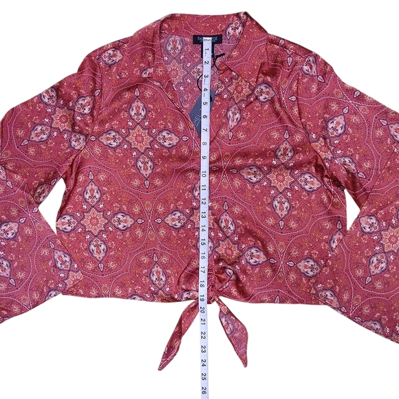 Rachel Zoe Red Bell Sleeve Tie Front Crop Top NWT - Picture 6 of 8